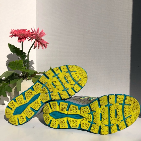 New Balance 750 V2 Women’s Running Shoes, 9.5 - Picture 8 of 12